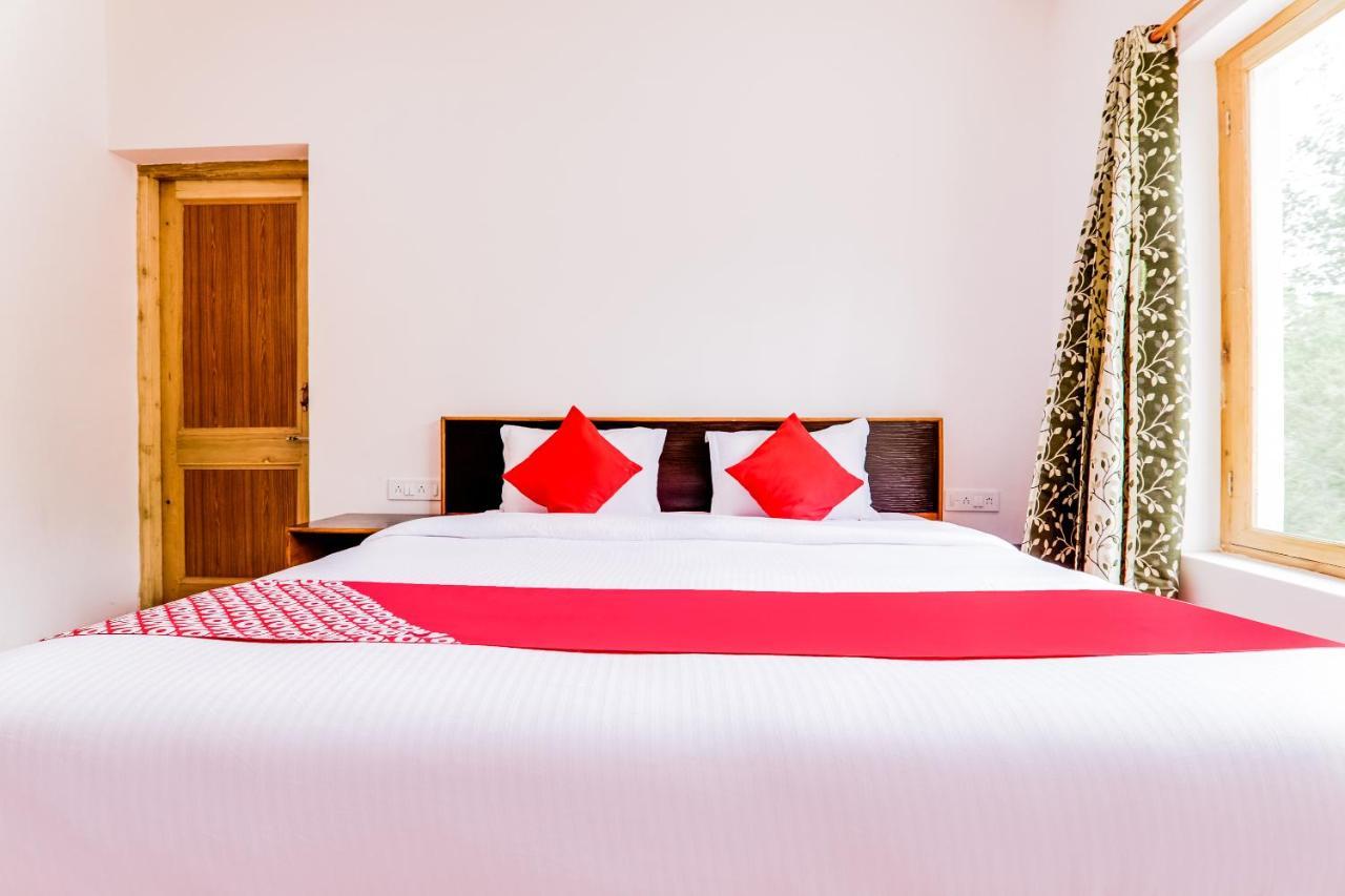 Oyo 72466 Hotel Yuvraj Shivpuri  Bagian luar foto